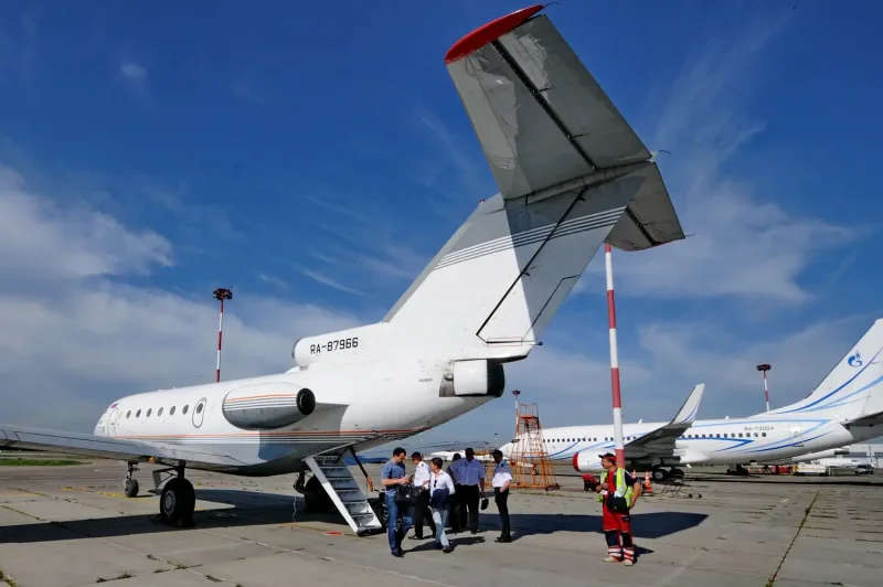 Yakovlev Yak-42d