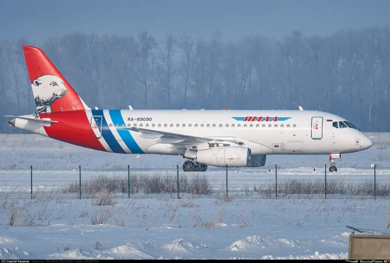 Рейс a4-510, Sukhoi Superjet 100-95