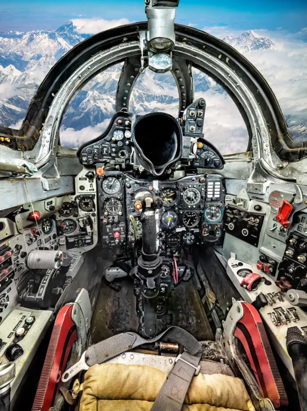 Pilot Cockpit 8k