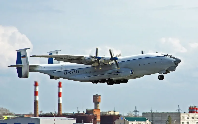 Самолёт Антей АН-22