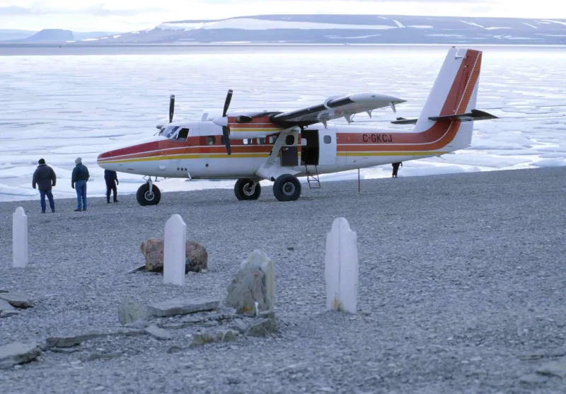 Канадские Twin Otter.