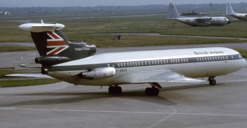 Hawker Siddeley HS 121