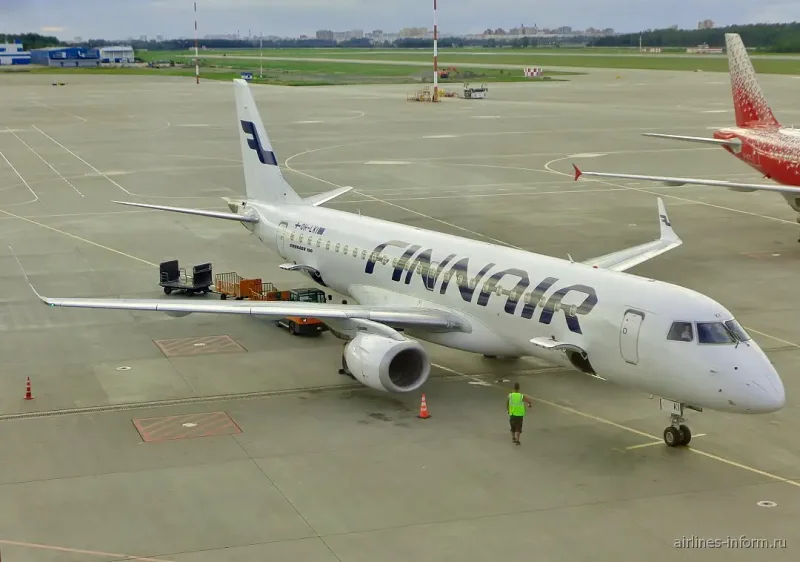 Embraer 170 s7 салон