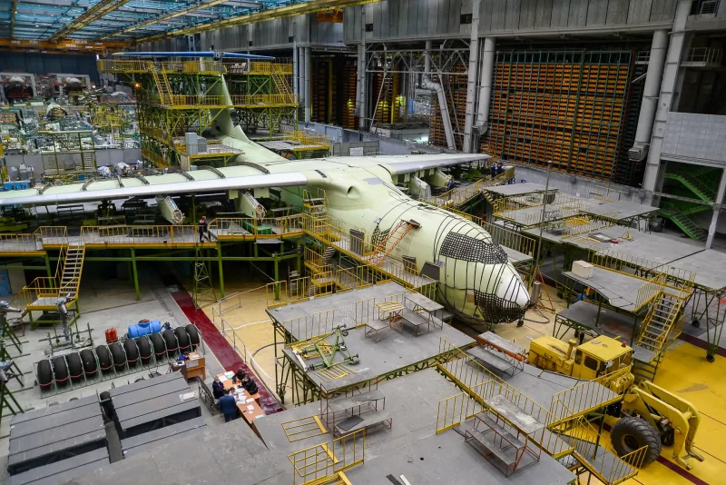 Завод Боинг 747