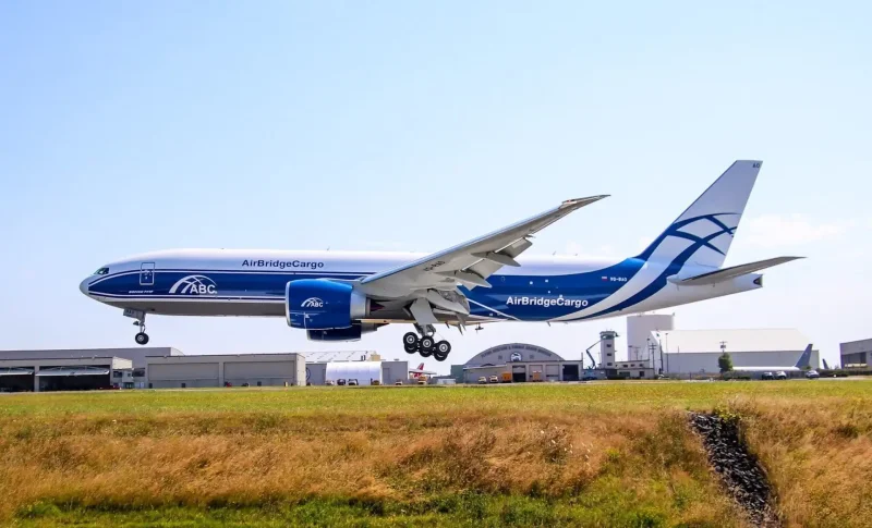 777f AIRBRIDGECARGO