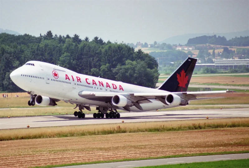 Air Canada 747