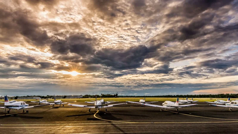 Французский прозрачный самолет Ixion windowless Jet