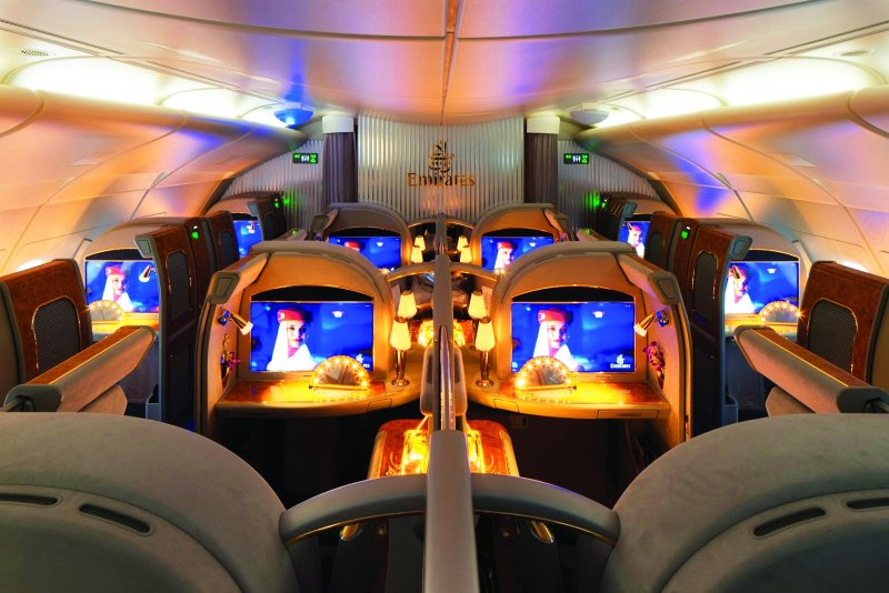 Boeing 777-300er Emirates салон