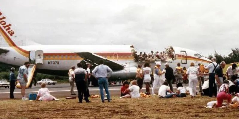 Авиакатастрофа АЛОХА 1988