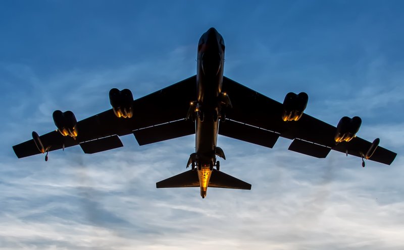 Самолет Boeing b 52 Stratofortress