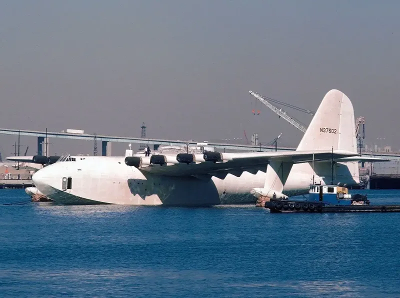 Летающая лодка Hughes h-4 Hercules