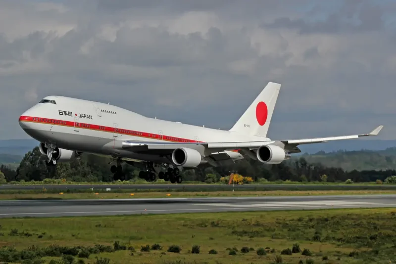 Джапан Эйр Боинг 747