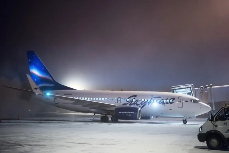 Авиакомпания Якутия 737-700