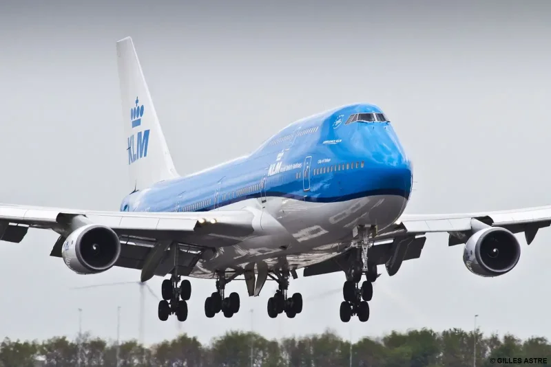 Боинг 747 KLM