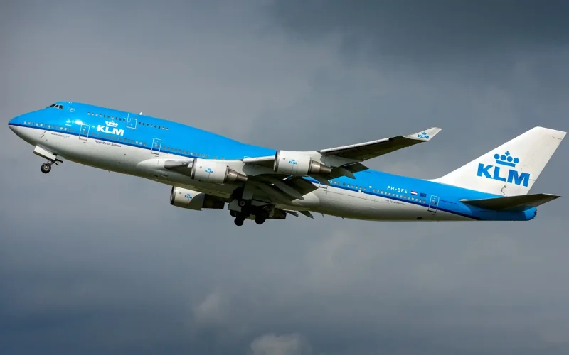 Боинг 747 400 пассажирский