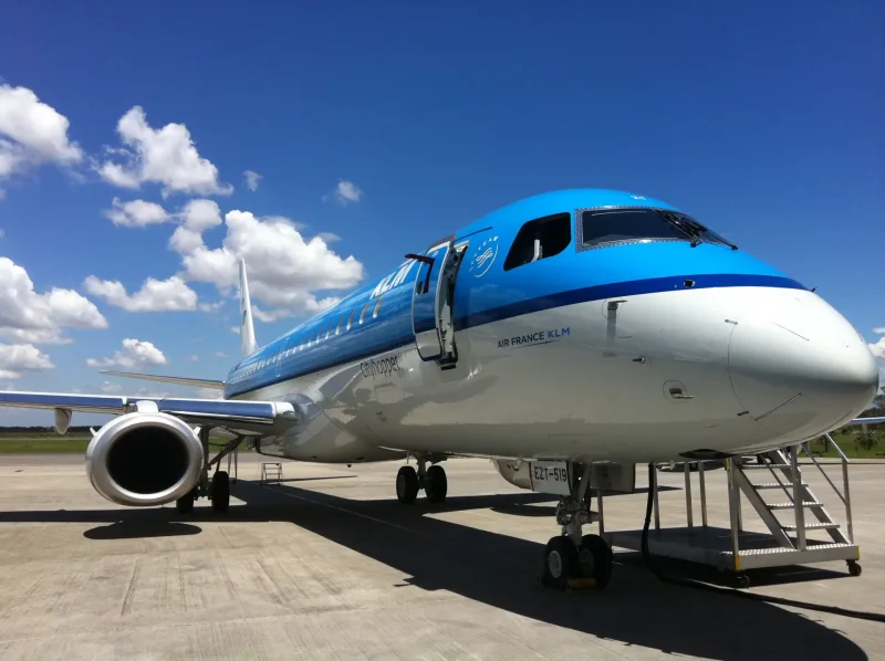 Самолет KLM