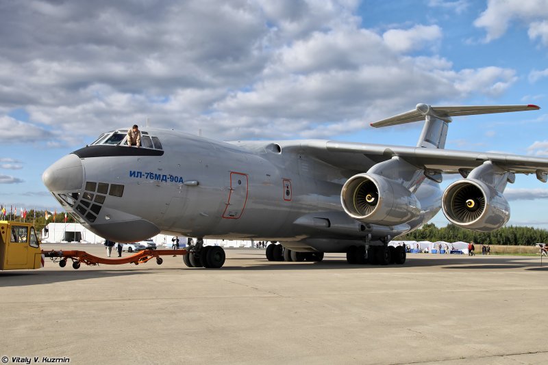 Военно-транспортный самолёт ил-76мд