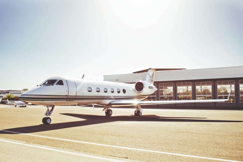 Gulfstream IV