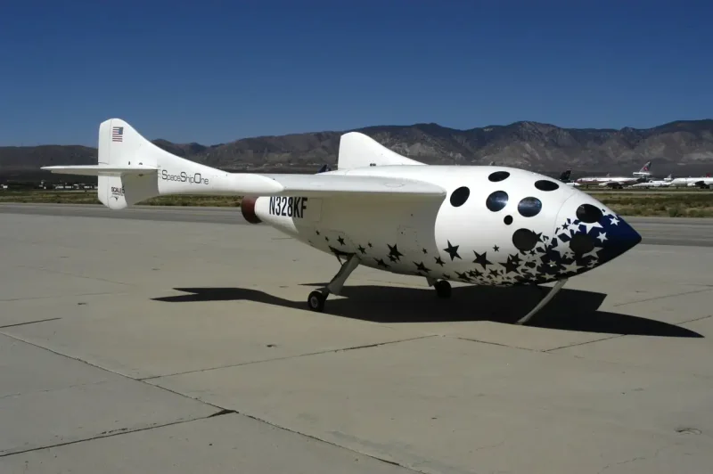 Космический пилотируемый аппарат SPACESHIPONE