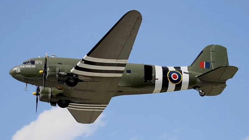 Douglas c-47 Skytrain салон