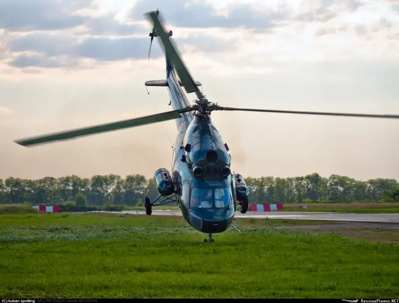 Ми-2 вертолёт
