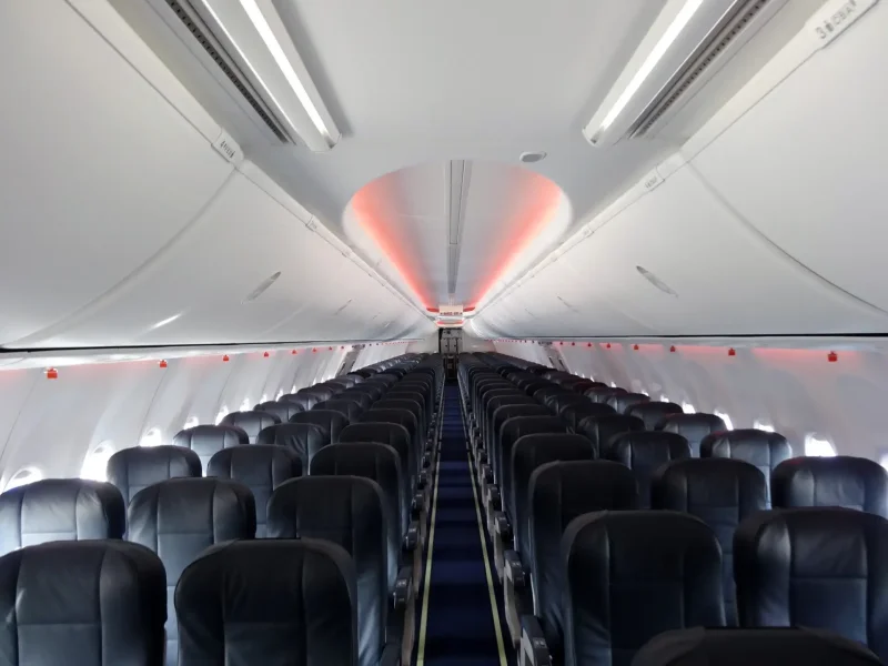 Салон Боинг 737-800 Sky Interior