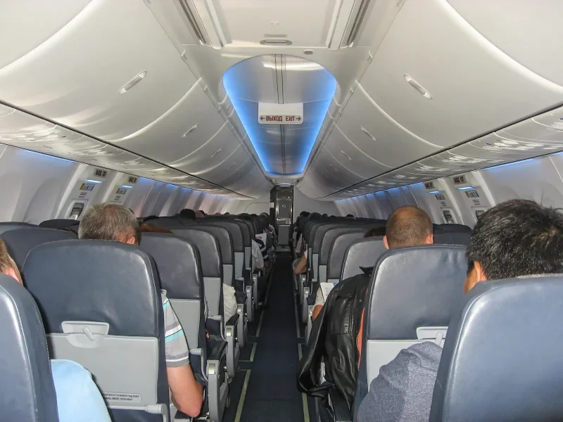 Салон самолёта Боинг 737-800