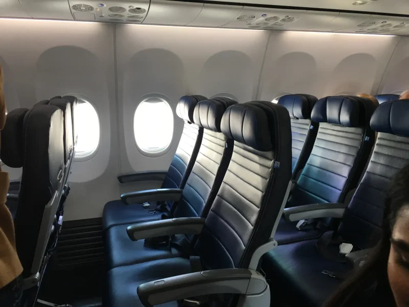 Боинг 737 кресла