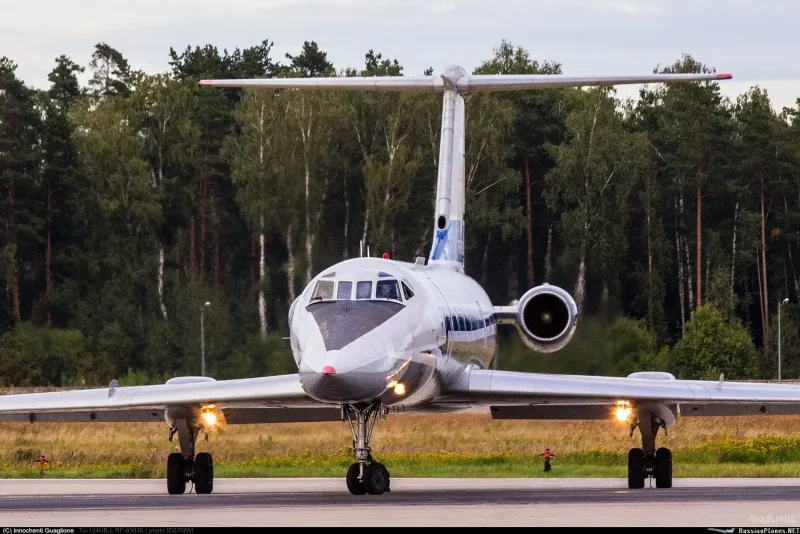 Самолет Туполев ту-134