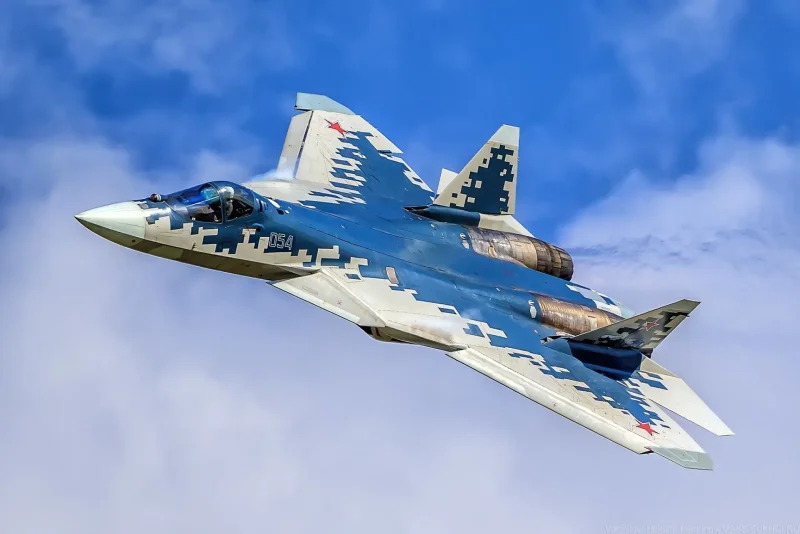 Су-32 самолет