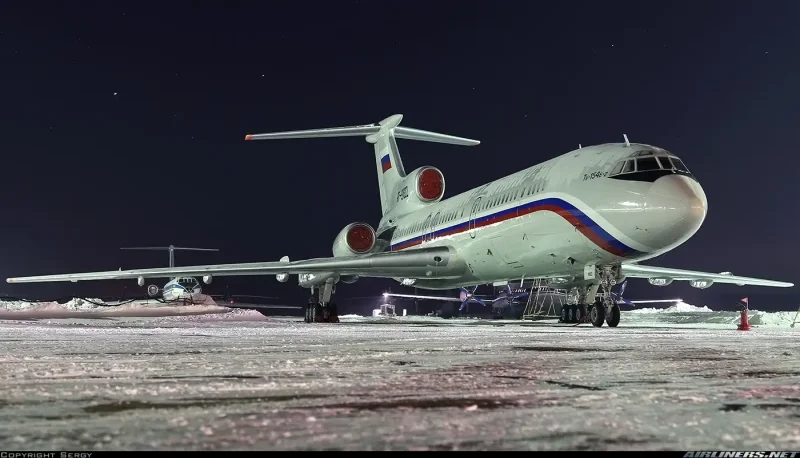 Ту-154 пассажирский самолёт