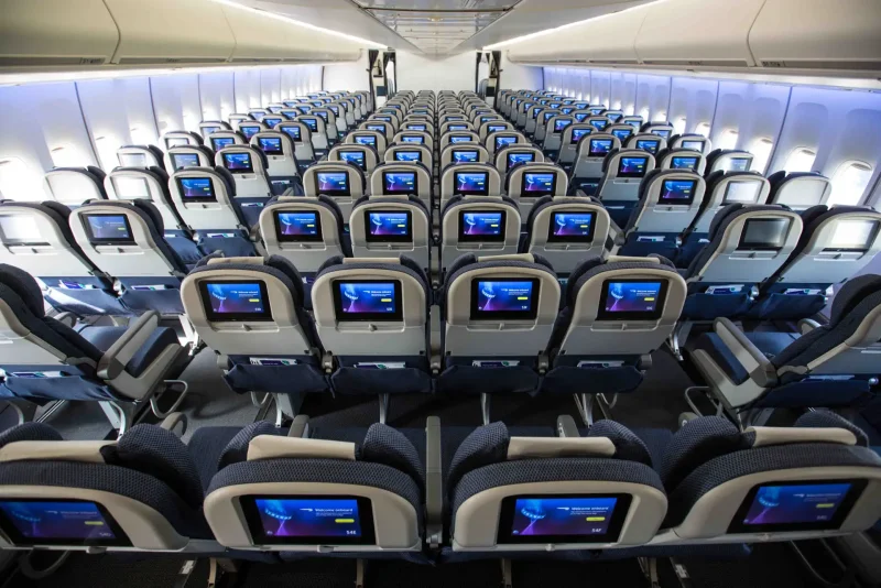 Кресла в самолете Боинг 737
