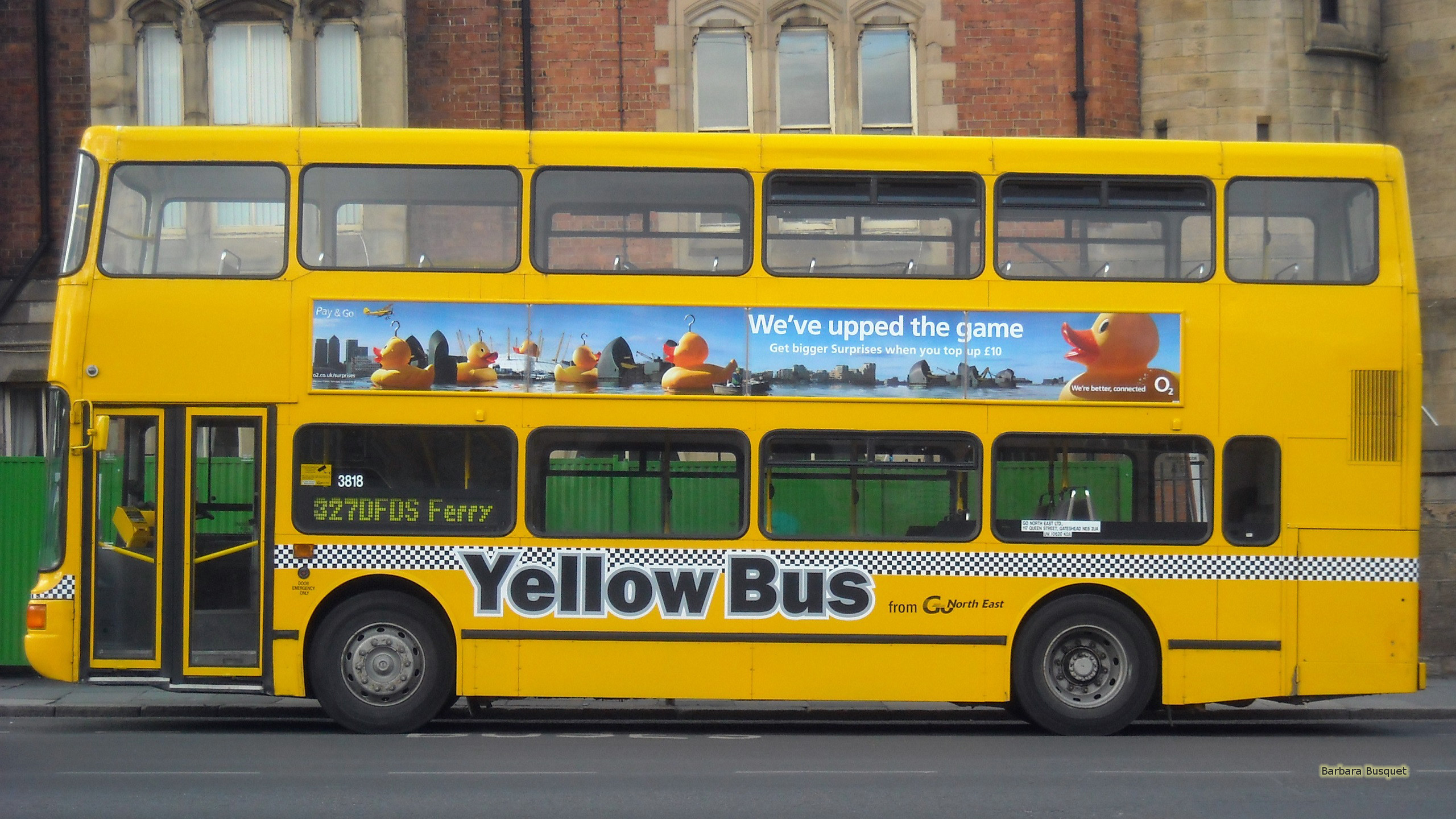 Желтые автобусы дети. Желтый школьный автобус США. Двухэтажный автобус ЛИАЗ. Желтый двухэтажный автобус. Двухэтажный школьный автобус.