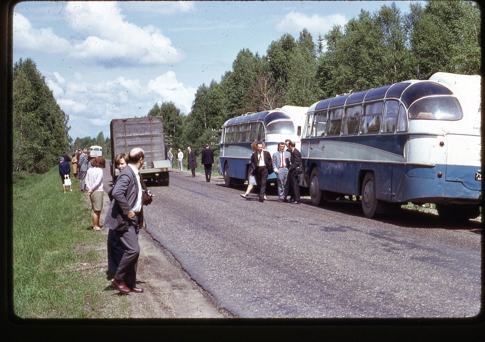 1969 год. СССР весной 1969 года глазами ИНТУРИСТА. Москва 1969 год. Транспорт 90 х годов. Автобусы в советских фильмах.