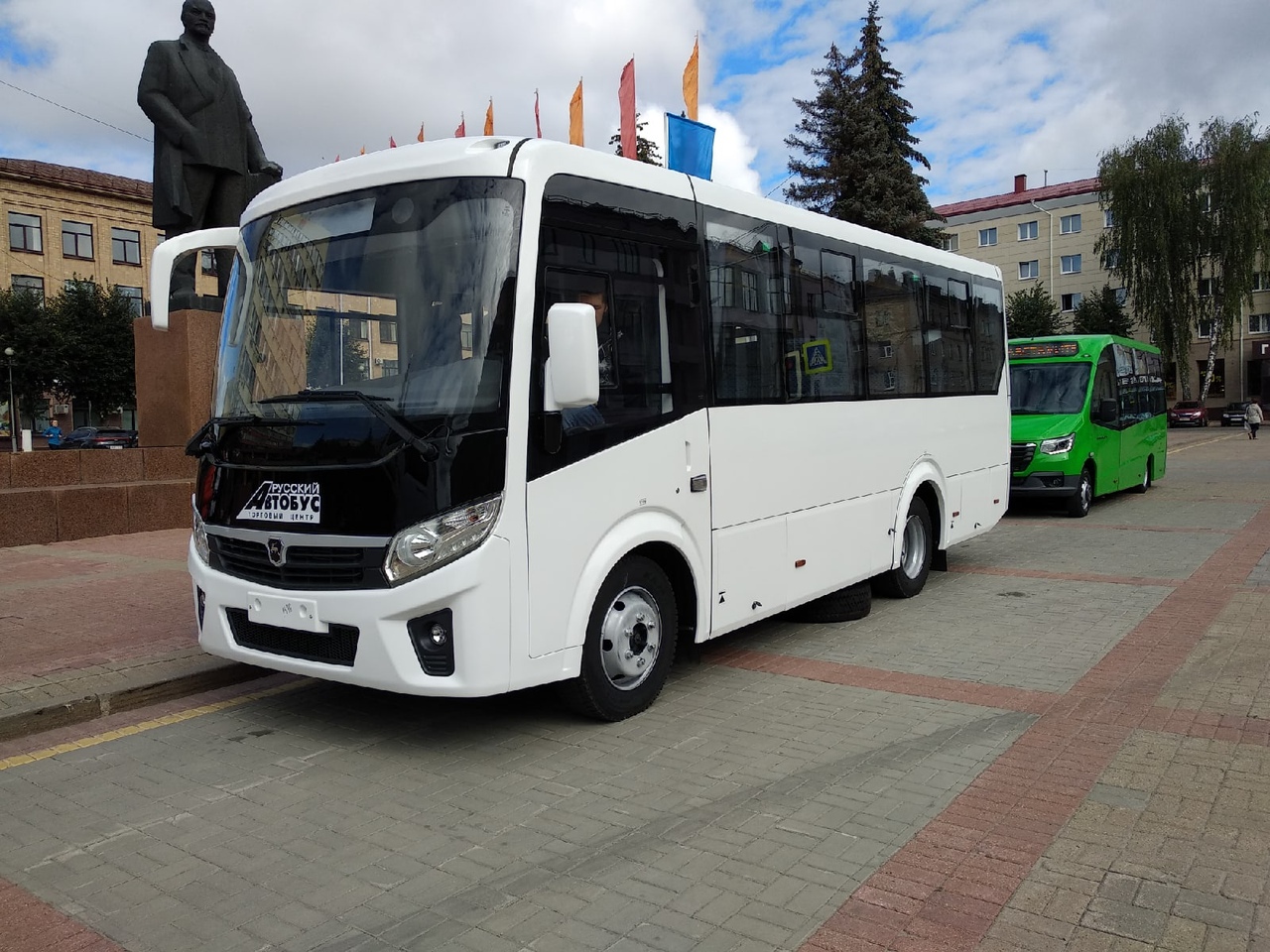 Гомель брянск автобус. Новозыбков Гомель. Новозыбков Гомель автобус. Автобус Брянск Гомель. 343 Автобус.