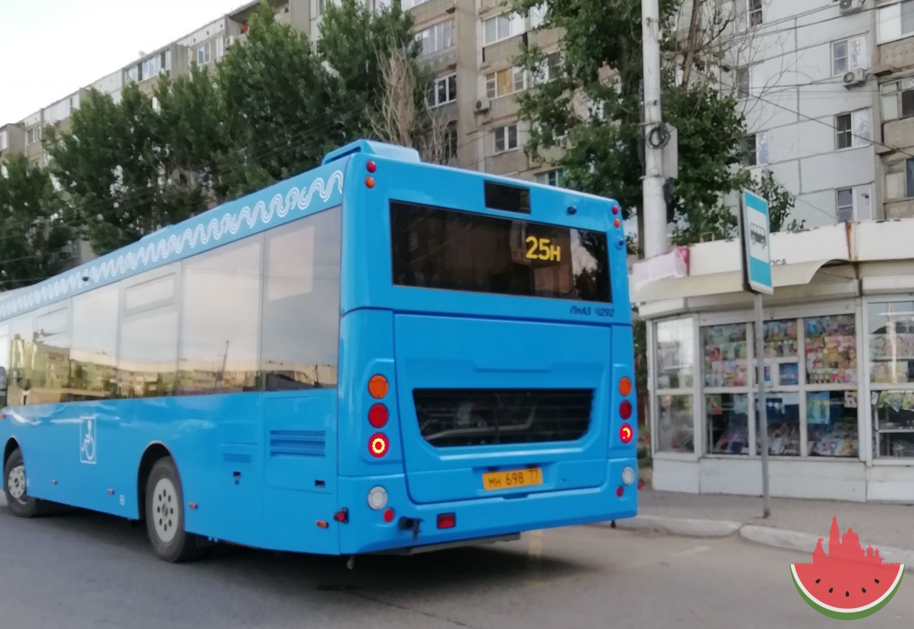 Автобусы астрахань. ЛИАЗ 4292 Астрахань. ЛИАЗ-4292 (Н 092 ок). Новый автобус ЛИАЗ 4292. ЛИАЗ-4292 2020.