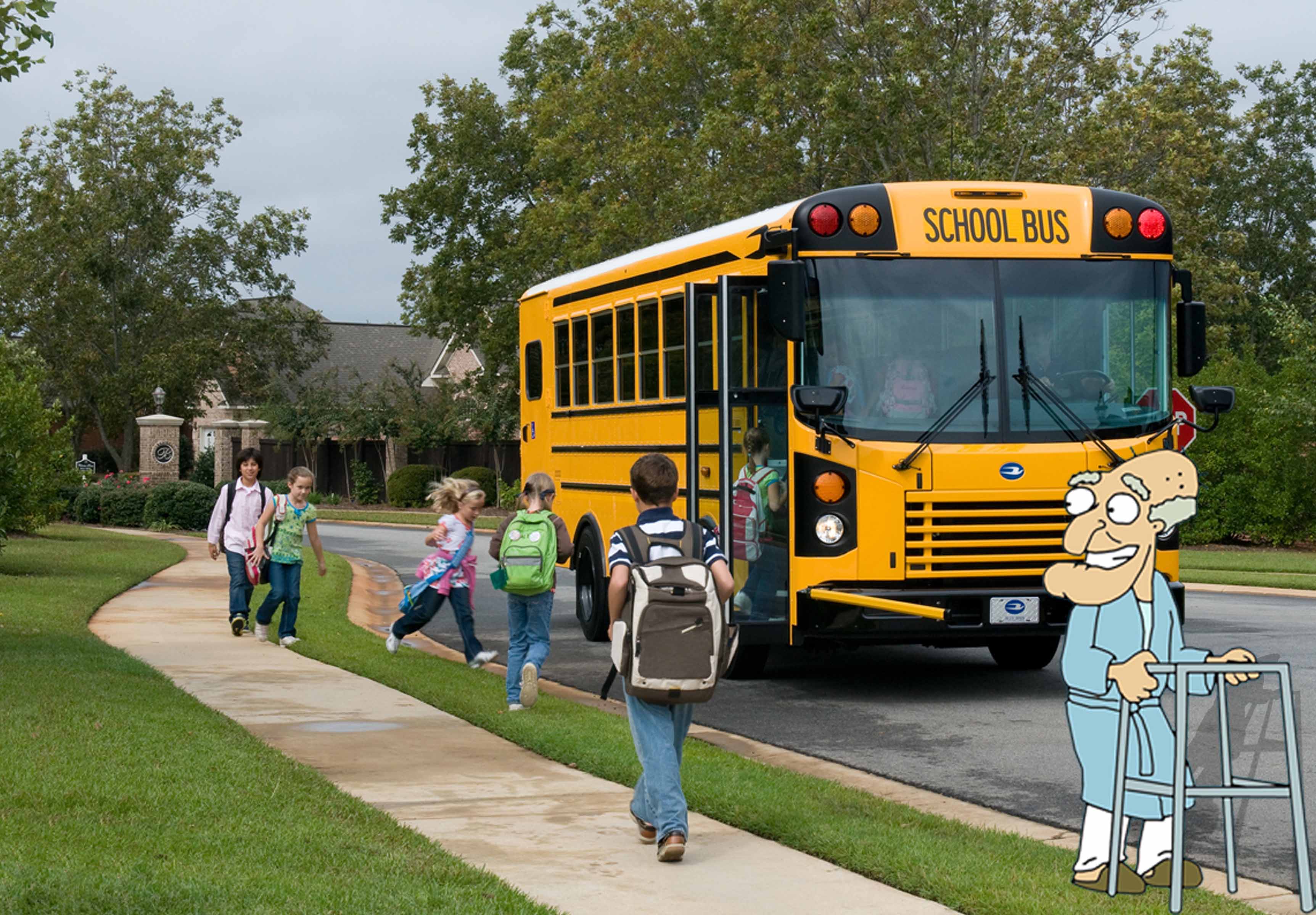 Я езжу в школу на автобусе. Школа Америка автобус. Школьный автобус. Американский школьный автобус. Школьный автобус в Англии.