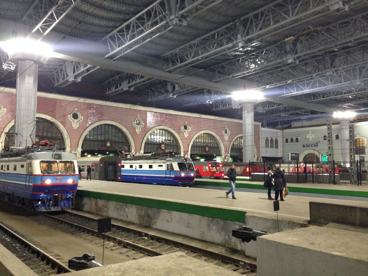 казанский вокзал выход к поездам