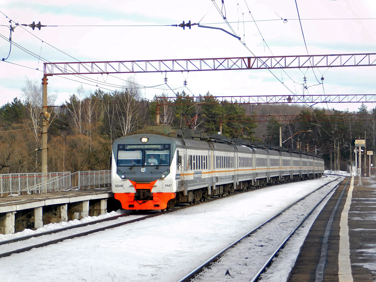 Киевский вокзал москва калуга. Эд4 Калуга. Эд4м 0447. Эд4м 447. Эд4м Москва Калуга.