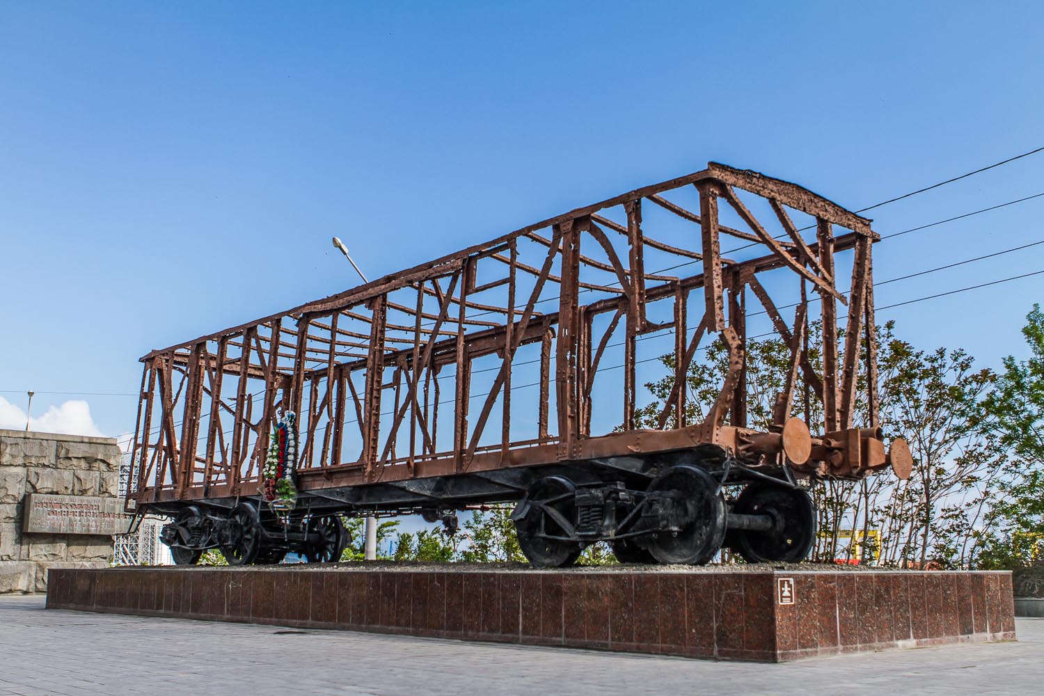 Памятник вагон в новороссийске фото