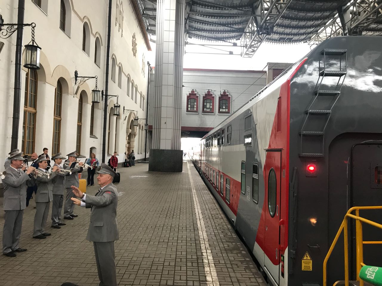поезд москва сочи двухэтажный фото