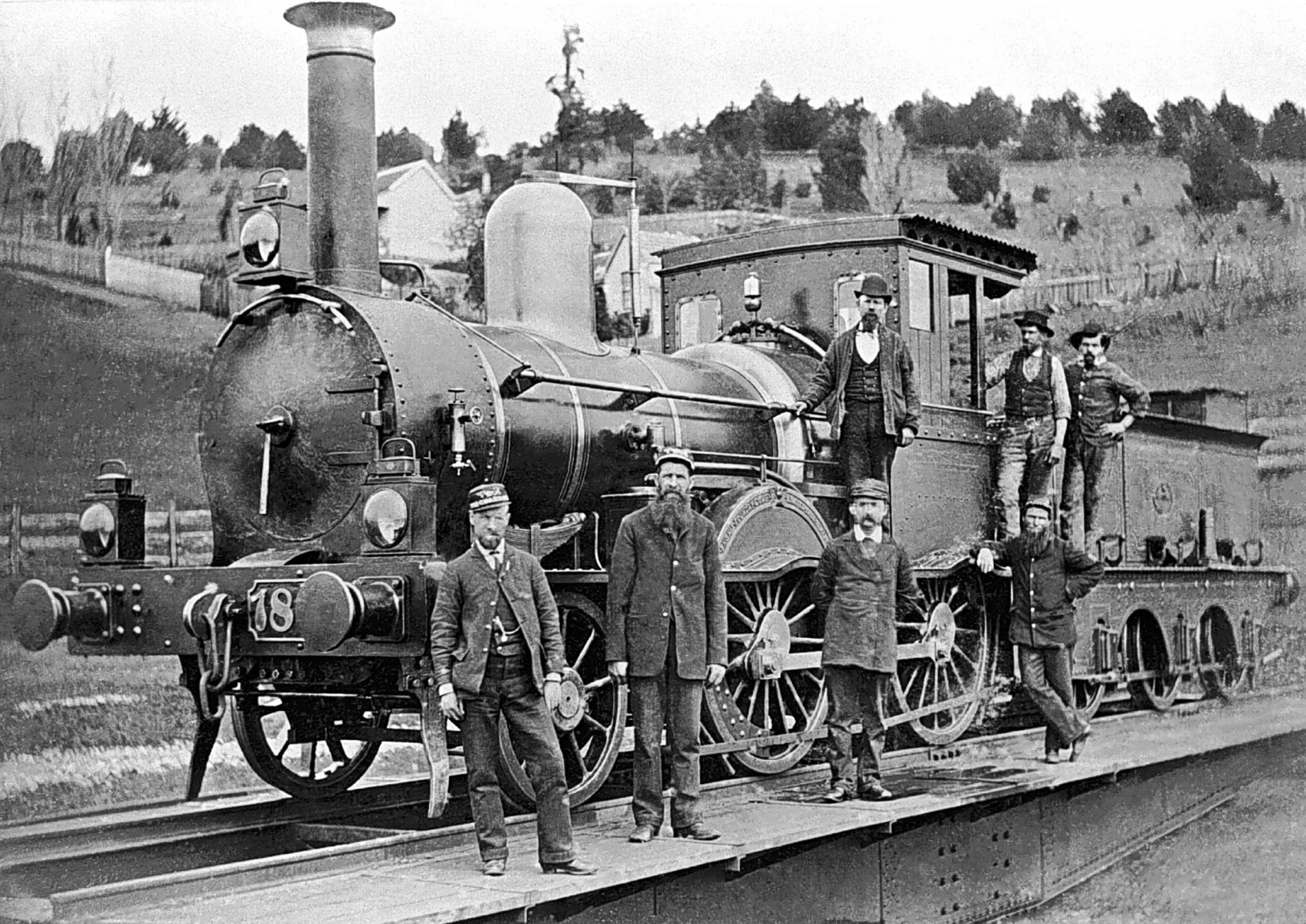First railway. Викторианская эпоха железные дороги. Паровоз Франция 19 век. Паровозы Англии 19 века. Первый паровоз Англия 19 век.