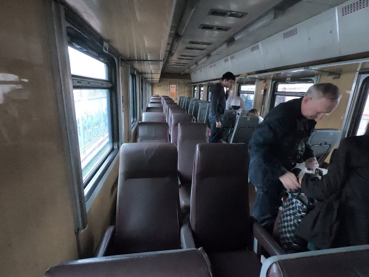 Поезд 120в белгород санкт петербург фото