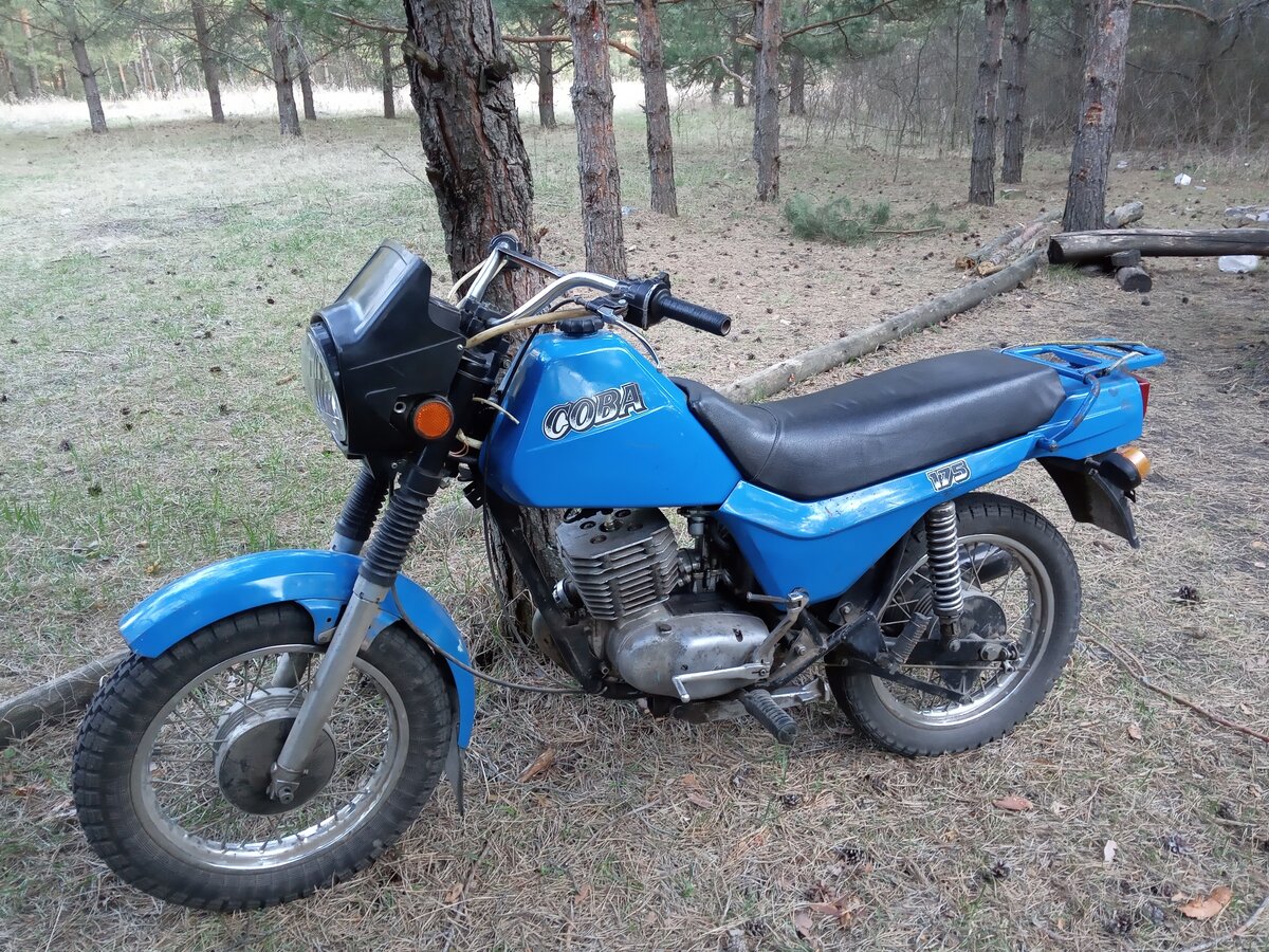 Мотоцикл сова 175. Синяя ЗИД Сова. Восход мотоцикл 1994. Восход Сова мотоцикл. Мотоцикл Сова синий.