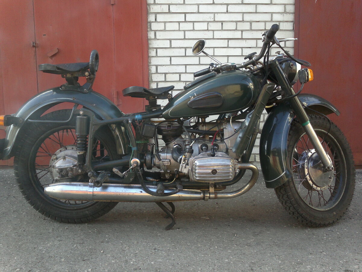 Мотоцикл мт 9
