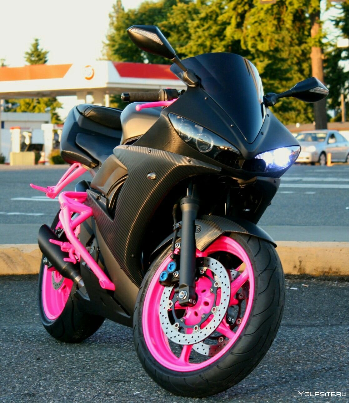 Yamaha r1 неон