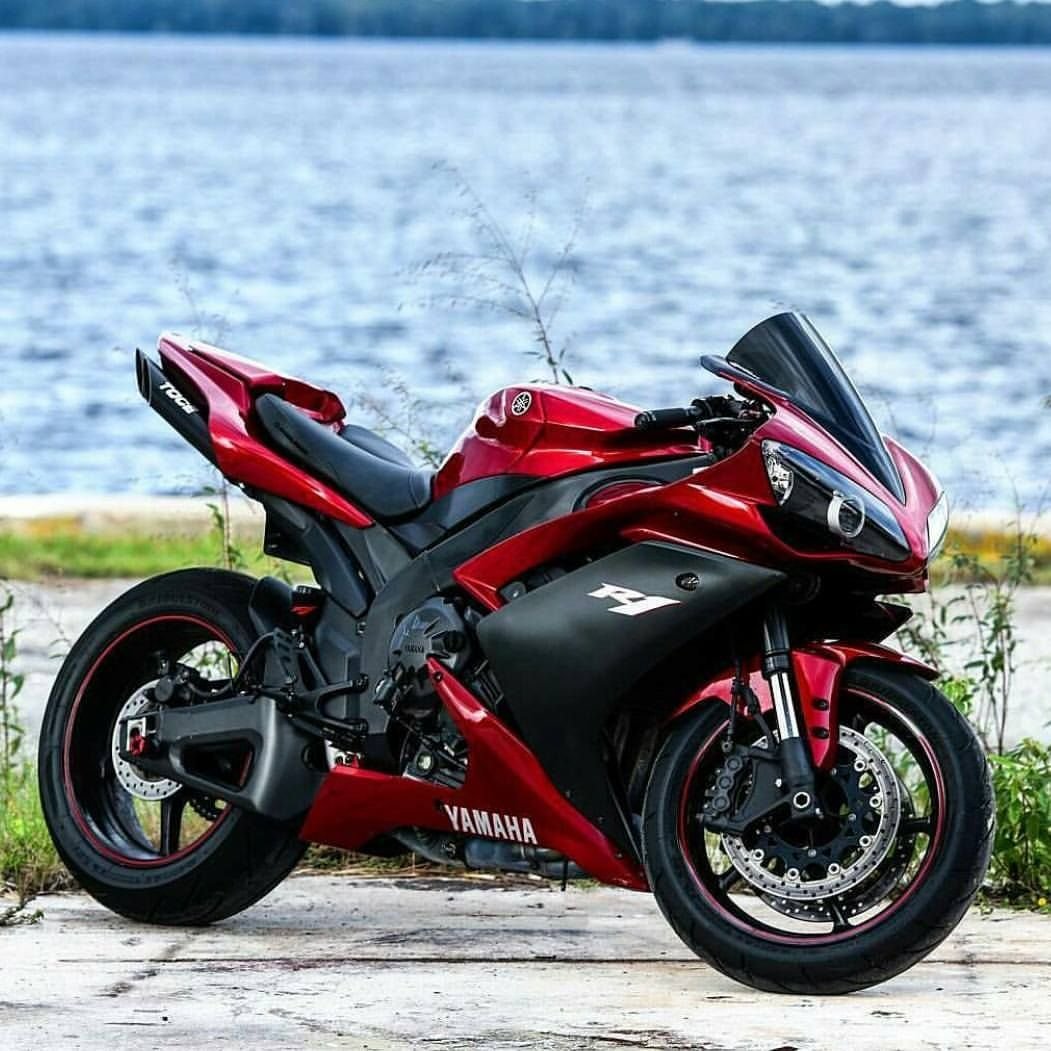 Honda r1