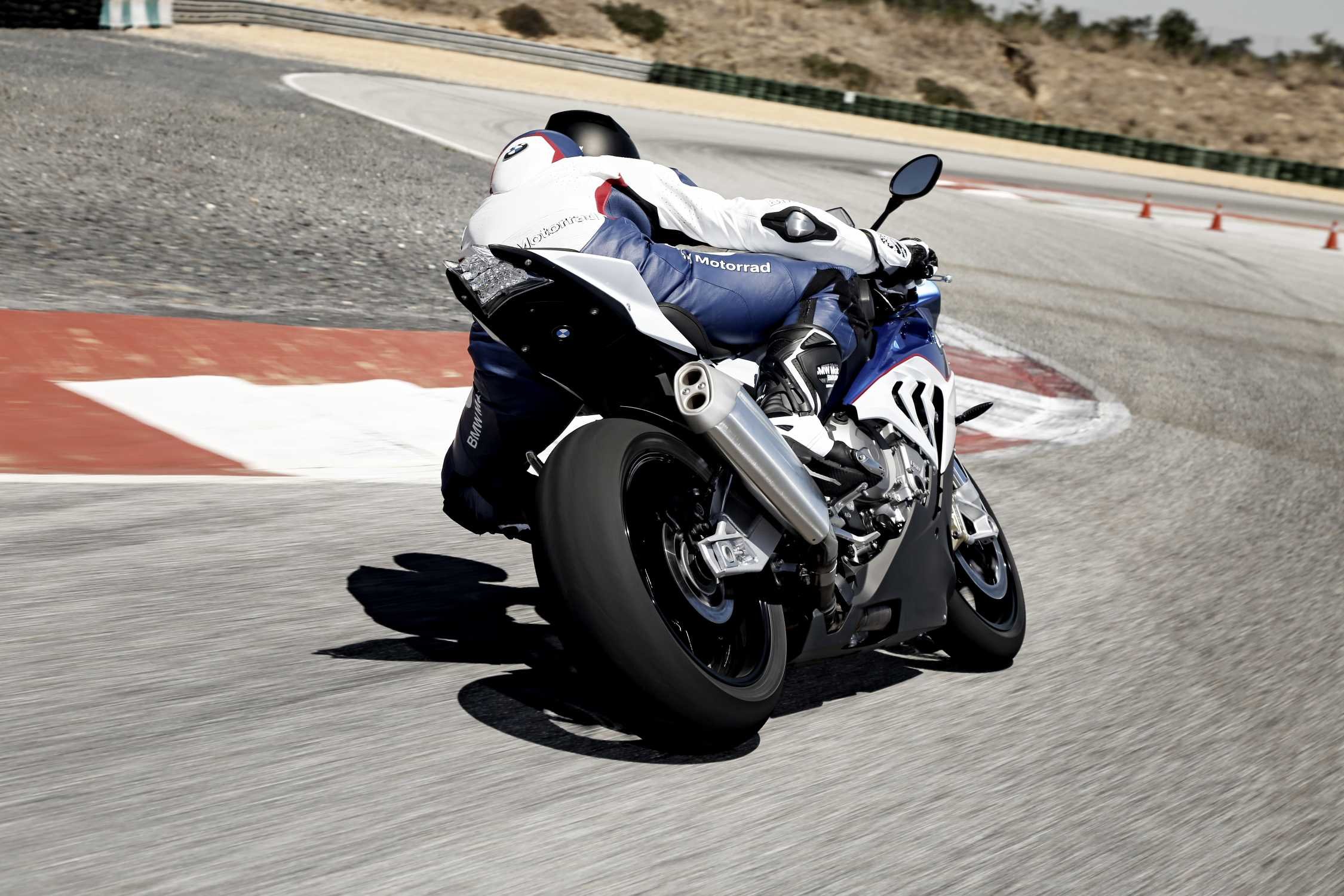 BMW 1000 RR С„РёРѕР»РµС‚РѕРІС‹Р№