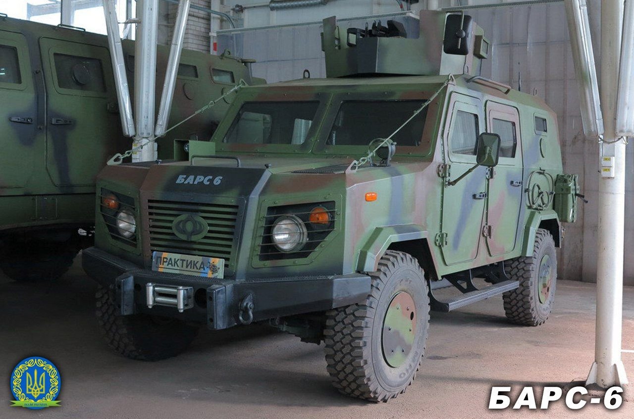 Пикап барс военный. Бронеавтомобиль «Барс-6». Броневик Барс 8. Барс машина 2023.