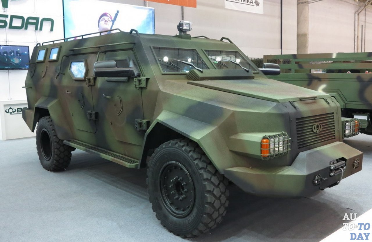 Автомобиль барс. Броневик Барс 8. Бронеавтомобиль «Барс-6».